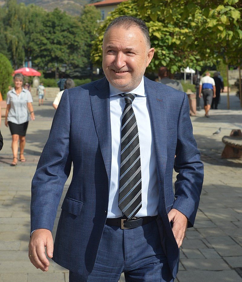 Емил Кабаиванов от местна коалиция СДС (ГЕРБ) печели изборите за кмет