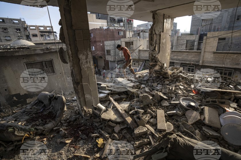 Израел порази сградата на Френския институт в Газа
