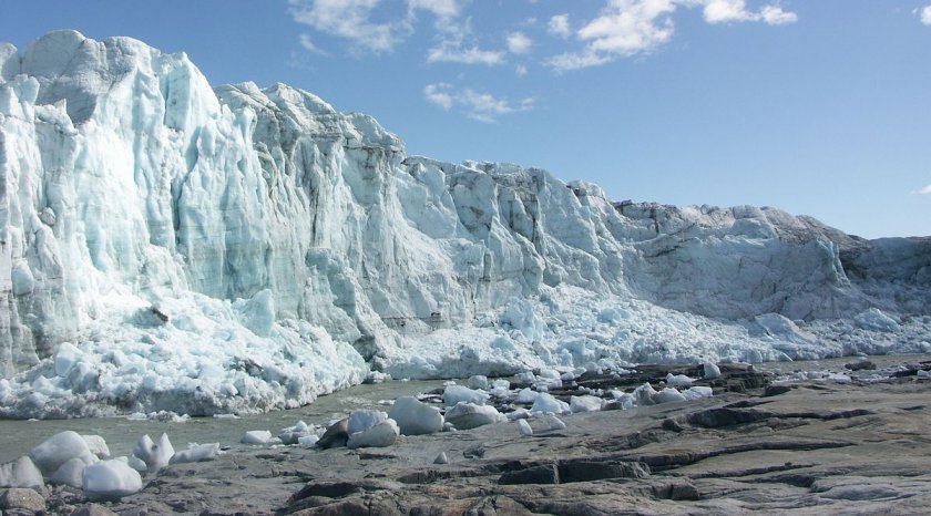 Шелфовите ледници в Северна Гренландия, които имат ключова роля за