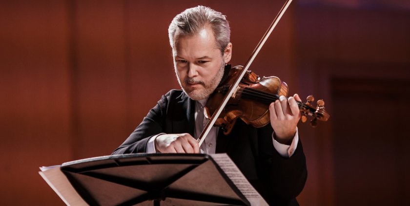 Виртуозът на цигулката Вадим Репин свири Чайковски в зала „България“