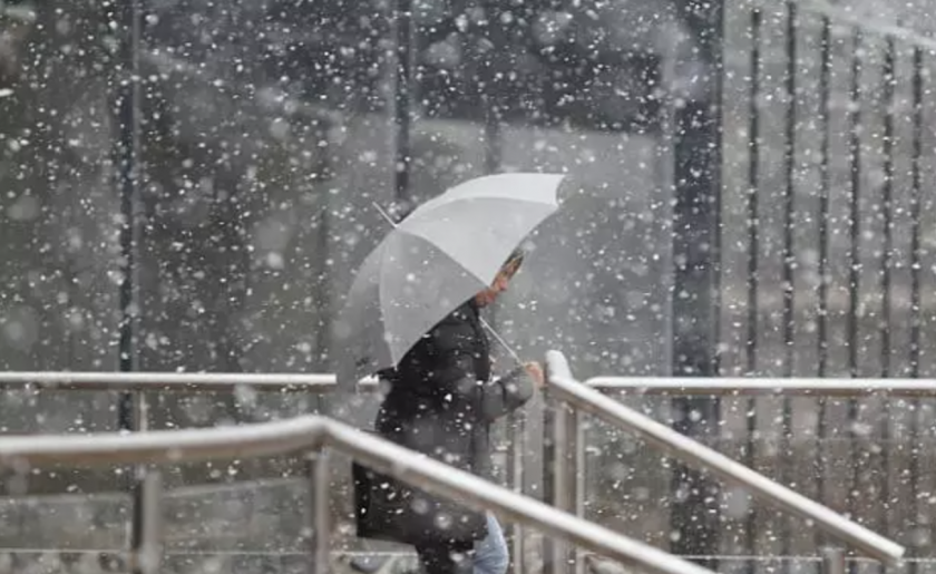 Днес страната беше под влияние на преминаващ добре изразен студен