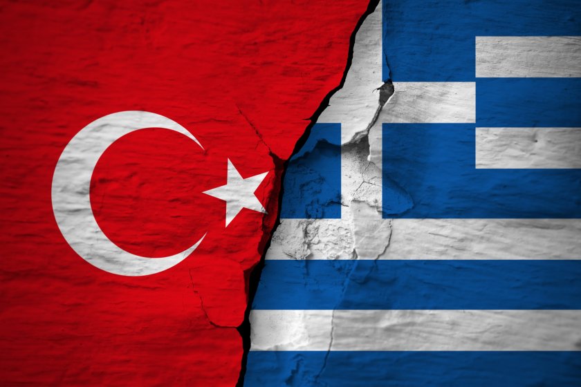 Гърция и Турция обсъждат как да изградят доверие помежду си