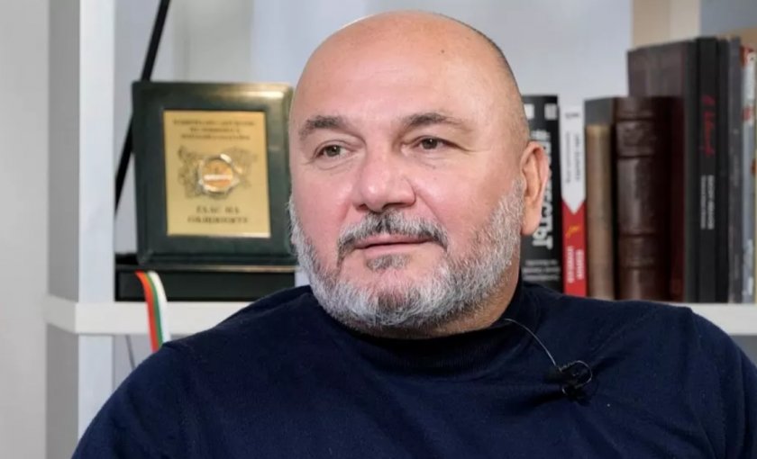 Още един финансист разкости бюджета на Асен Василев
