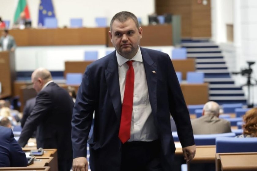 Пеевски: Митрофанова се държи нагло и арогантно 