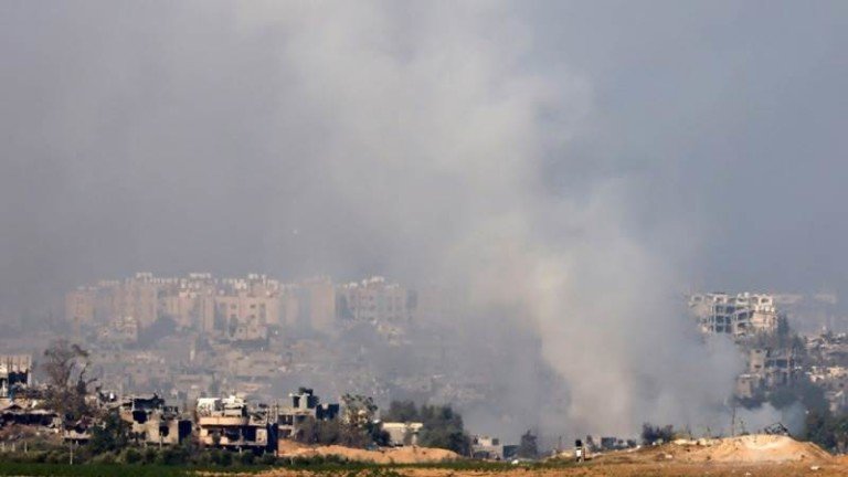 Израелски танкове са на 20 метра от болница Ал-Кудс, заяви