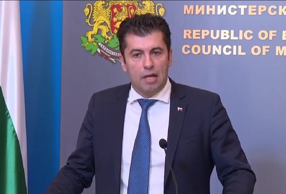 Кирил Петков: ГЕРБ и ДПС се опитват да ни вкарат в политически капан