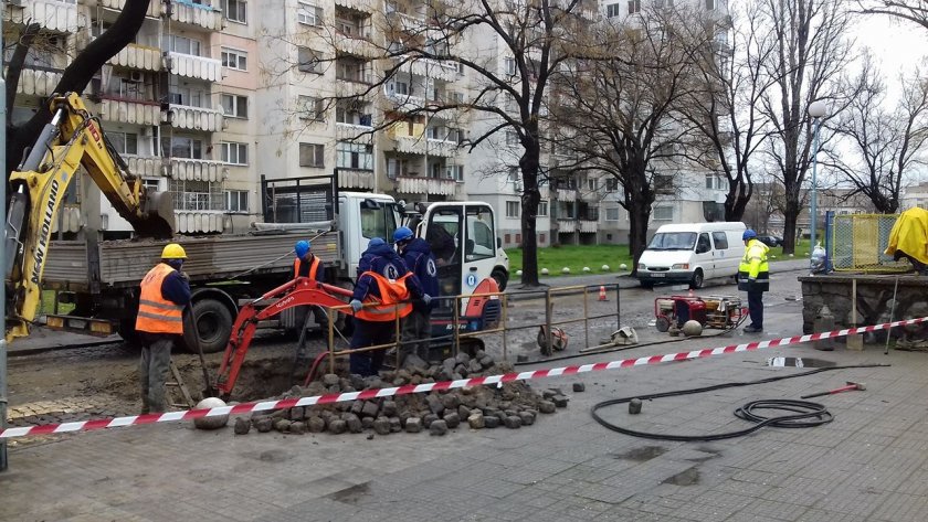 Тежки аварии оставиха без вода мнозина в Пловдив