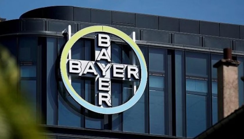 Акциите на германската химическа корпорация Байер (Bayer) се сринаха до