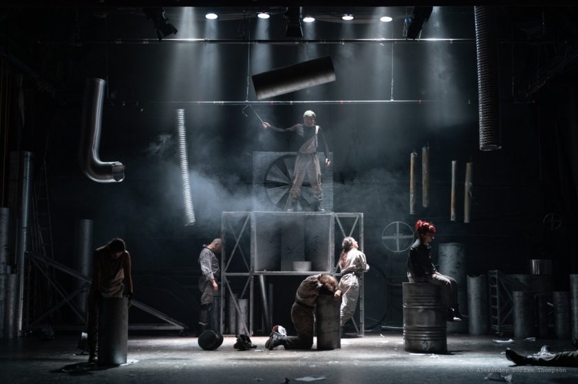 "Завод" на Вапцаров вдъхнови Поли Христова за режисьорския й дебют в театъра 