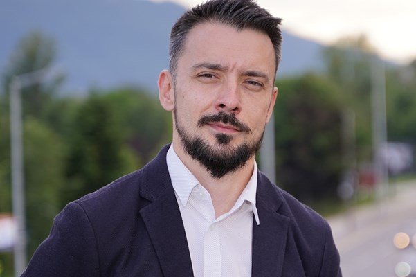 Шкварек: На оня запис Кирил Петков говори за "наше МВР" 