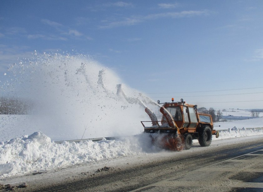 Фирмите, които отговарят за почистването на снега в София, са