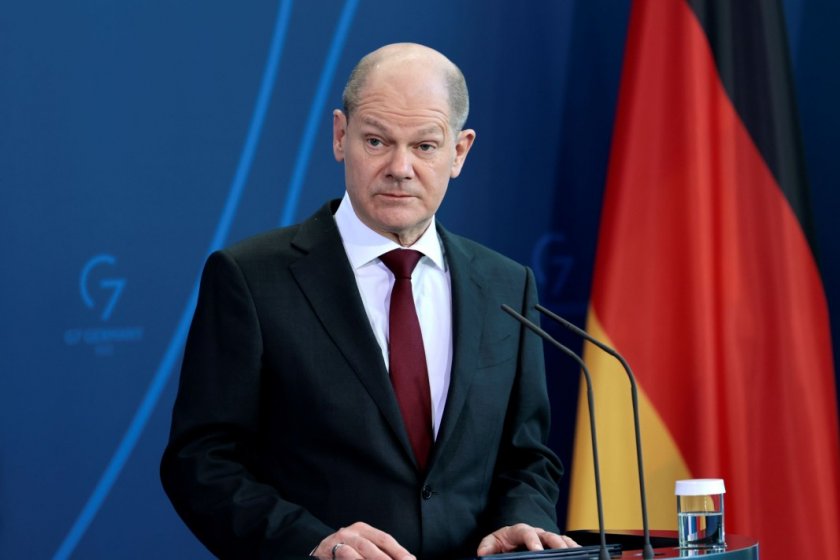 Германският канцлер Олаф Шолц повтори в сряда, че е призовал руския президент Владимир