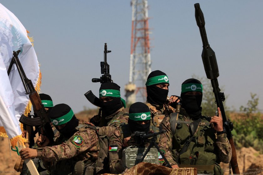 Израелските телевизии току-що съобщиха, че 13 заложници от Газа са