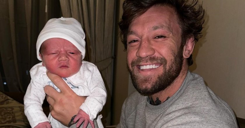 ММА боецът Конър Макгрегър стана баща за четвърти път.Той посрещна