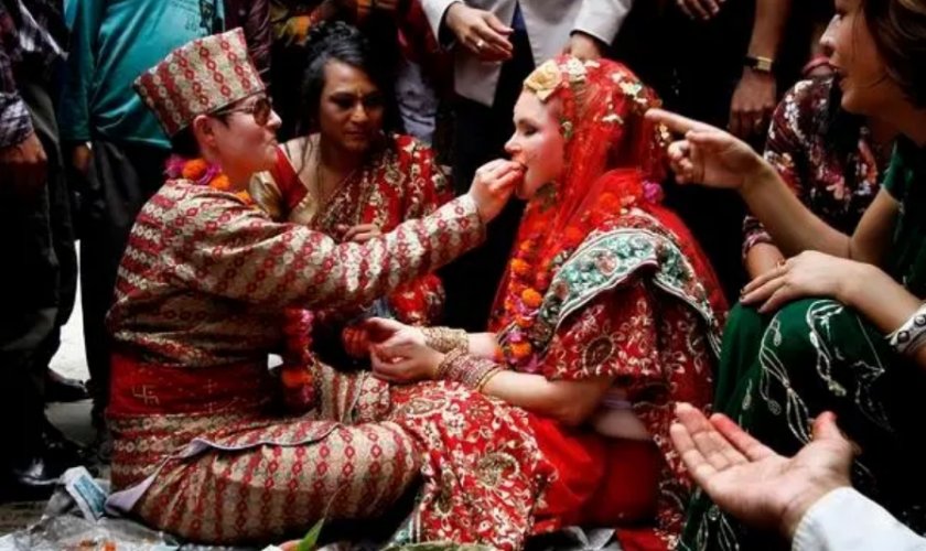Непал регистрира първия еднополов брак в историята си