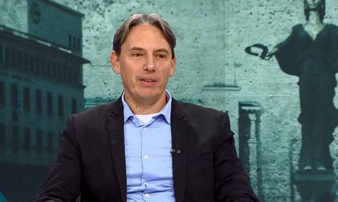 Васил Пандов: Не е обсъждана смяната на нито един министър при ротацията