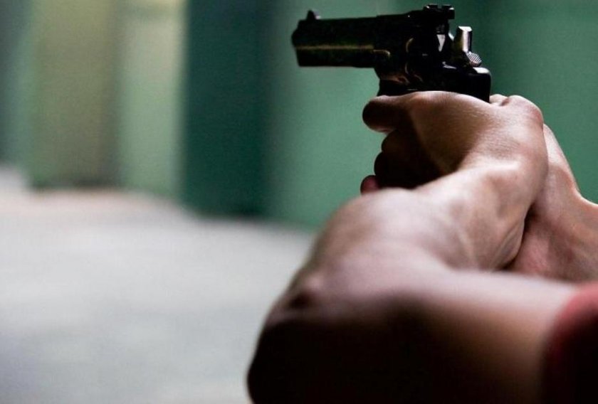 22-годишен джигит налетя с пистолет на таксиджия в София