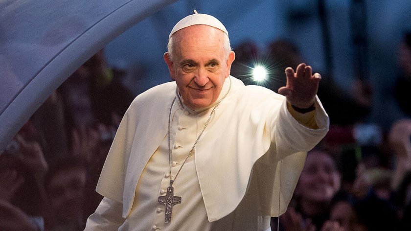 Папа Франциск беше достатъчно здрав, за да прочете молитва без