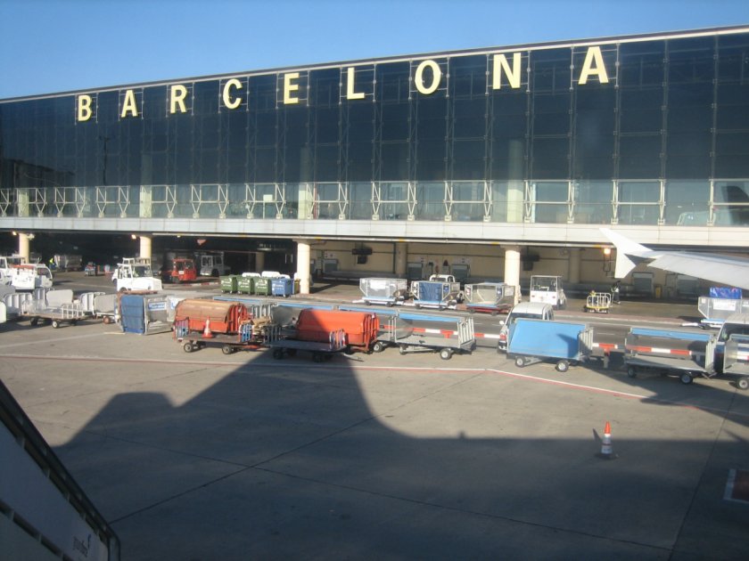 Протест блокира Терминал 1 на летище "Ел Прат" в Барселона