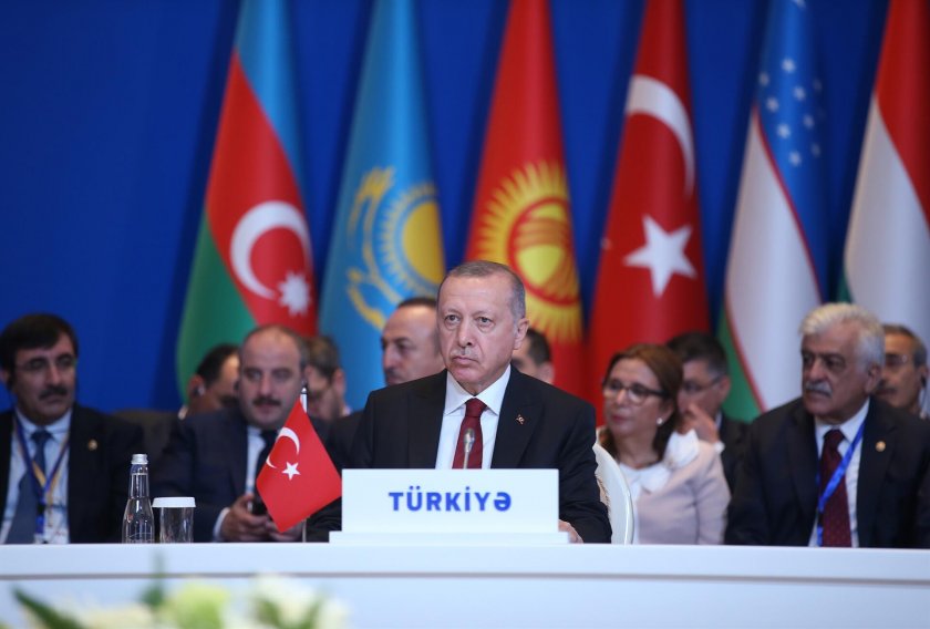 Ердоган: Няма да спра операцията в Сирия