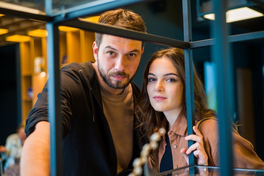 Обратите в сюжета на Алея на славата“ стават все по-горещи.