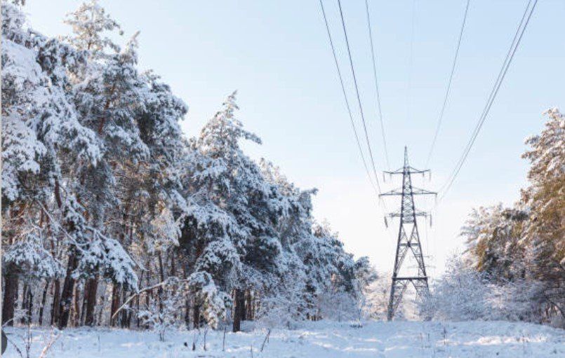 Отстраняването на авариите в Западна България, причинени от снеговалежа в