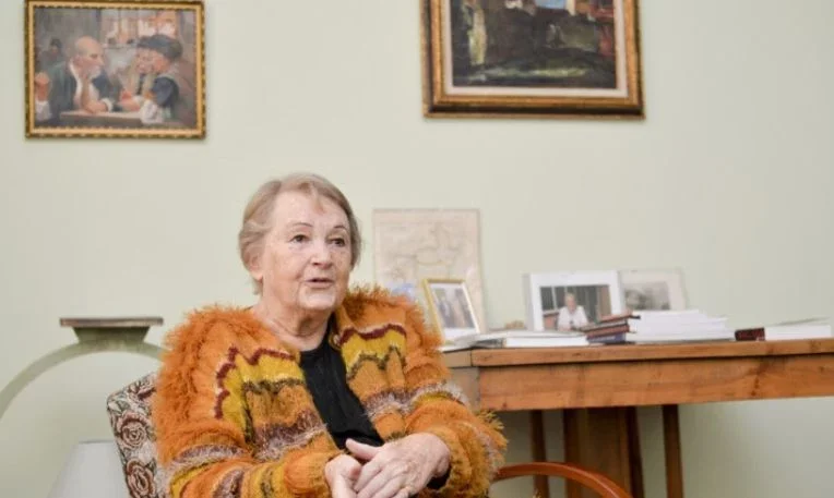 Вдовицата на видния наш дипломат и интелектуалец Петър Увалиев -