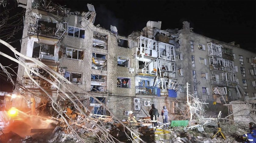 Властите съобщиха, че руски безпилотен самолет е атакувал жилищна сграда в