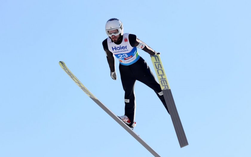 Българският състезател в ски-скока Владимир Зографски преодоля квалификациите преди първото