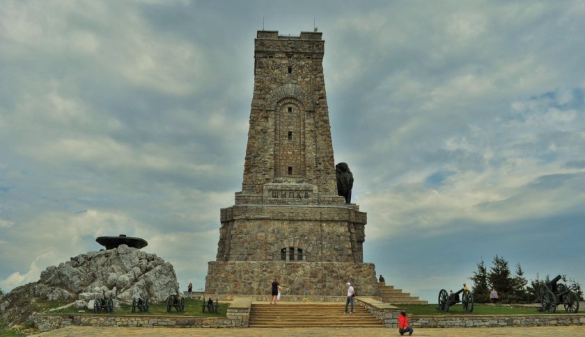 Националният парк-музей (НПМ) Шипка – Бузлуджа обяви обществени поръчки за