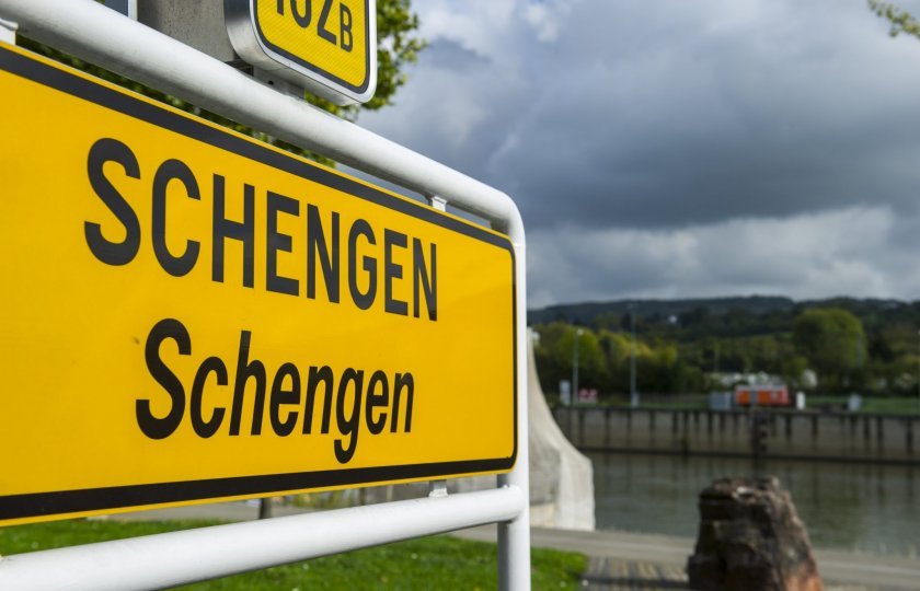 Нидерландия най-после ни даде зелена светлина за Шенген 