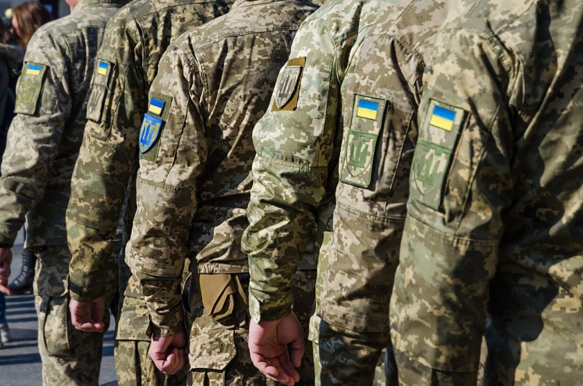 Украйна измисли как да си осигури нови войници