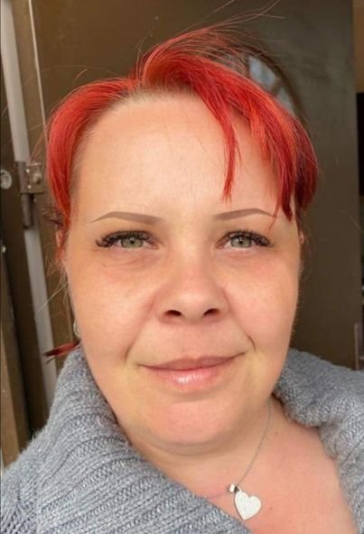 43-годишната Гергана търси биологичната си майка чрез фейсбук. Жената моли