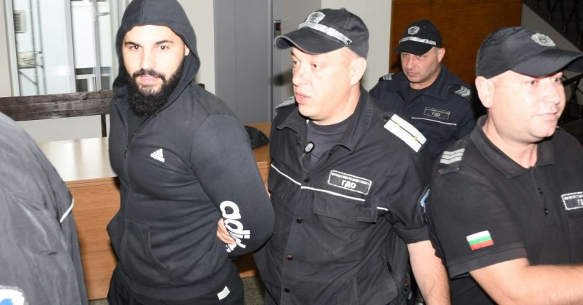 След отвода на 17 съдии: В Пловдив ще се гледа делото срещу касапина на Дебора
