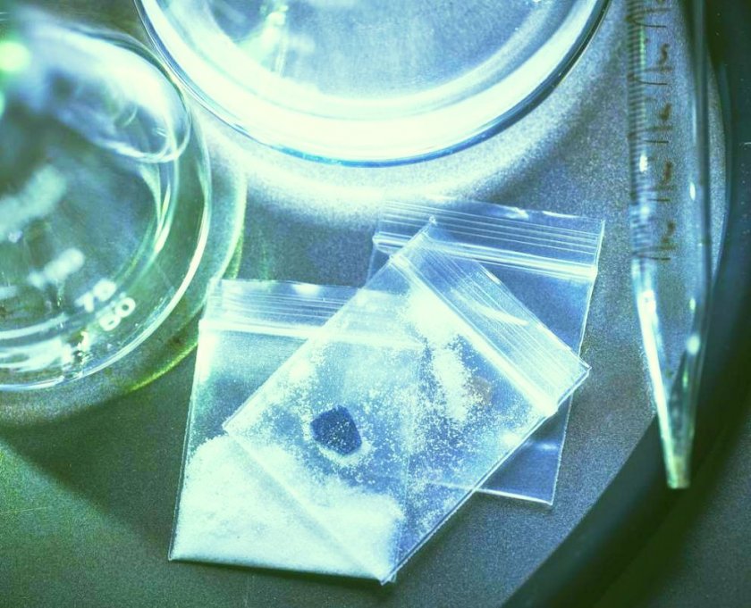 Откриха десетки дози метамфетамин близо до адреса на пирдопчанин, задържан