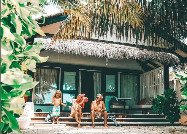 Ексклузивни кадри от прословутата екзотична вила на Магърдич Халваджиян на