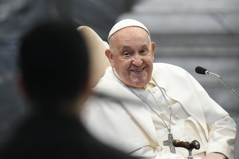 Папа Франциск е споделил, че няма намерение да подава оставка като