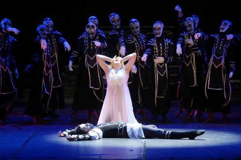 Балетът Ромео и Жулиета“, постановка на Варненската опера с хореографията и режисурата на Сергей