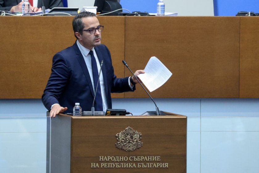 Парламентът не успя да гласува законопроект на "Възраждане"
