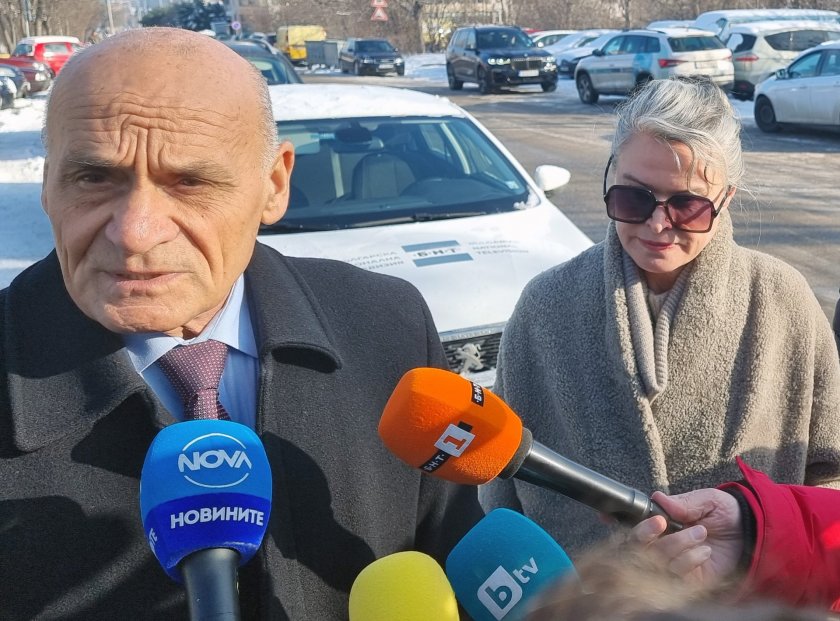 Елена Динева - жената до Васил Божков, пристигна в Главна