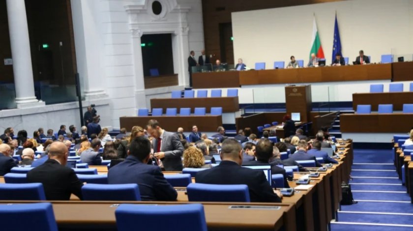 Парламентът прие на първо четене законопроекта за БНБ
