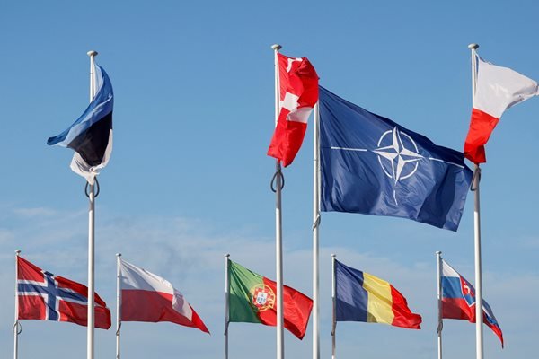 След Студената война: НАТО започна най-голямото военно учение