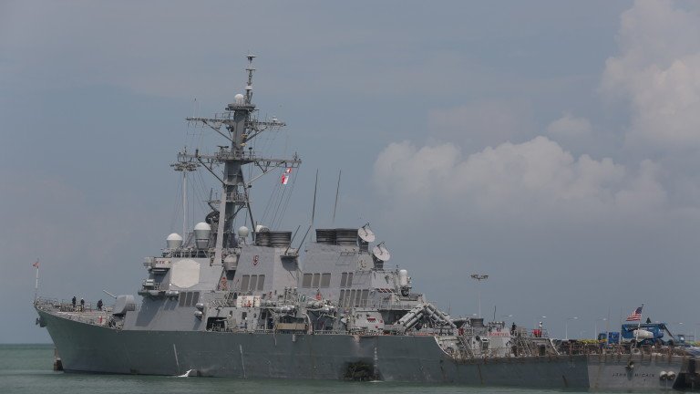 САЩ бързат да строят военни кораби, за да догонят флота на Китай