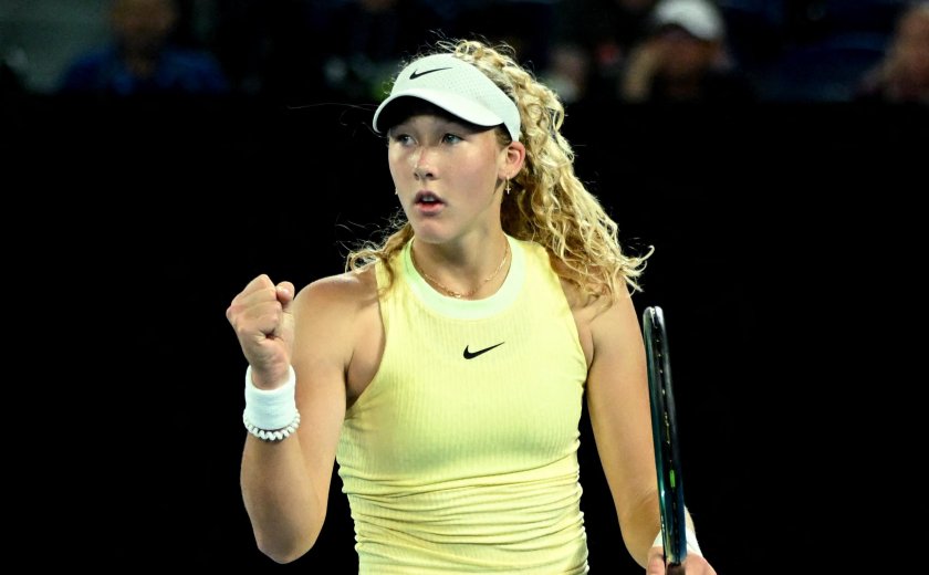 16-годишното дете чудо на женския тенис Мира Андреева продължава да