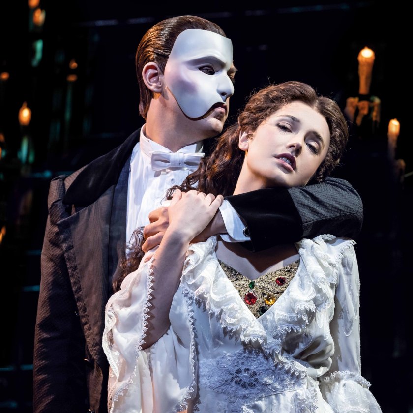 Британският актьор Надим Нааман, в ролята на Фантома: „Фантомът на операта” е за това да бъдеш приеман и обичан