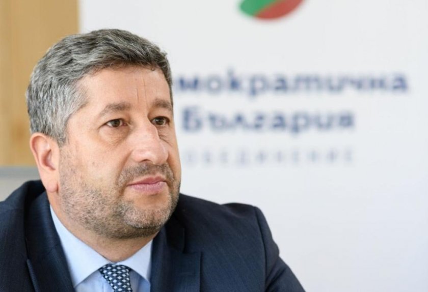 „Да България“ ще участва в разговорите за кабинет с премиер Мария Габриел