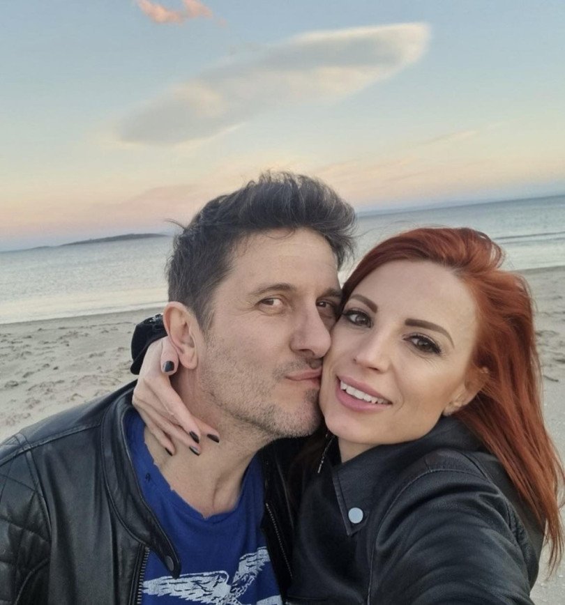 Асен Блатечки за пръв път показа актуалната си половинка в