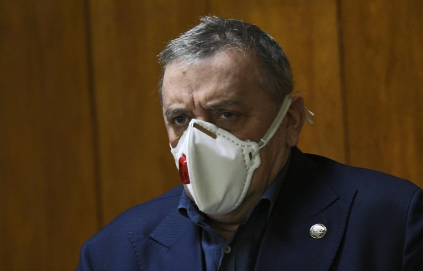 Болестта Х може да бъде вирус или мутирала бактерия, резистентна