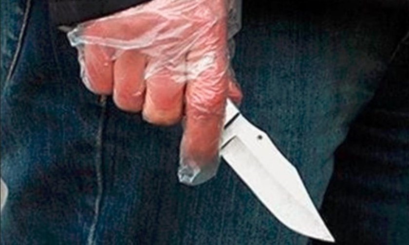 Млади жени наръгаха с нож 20-годишен