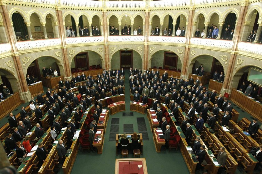 Унгарският парламент ще заседава извънредно за членството на Швеция в НАТО